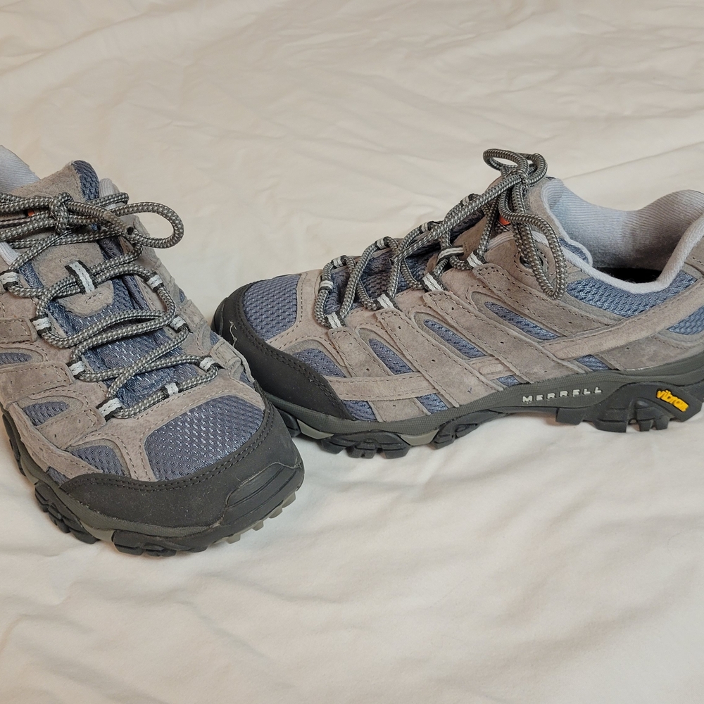 Merrell Gray Athletic Shoes with Rugged Design